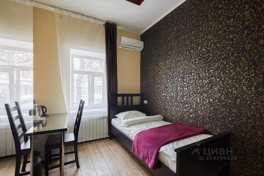 Комната Москва ул. Покровка, 43С3 (15.0 м) - Фото 1