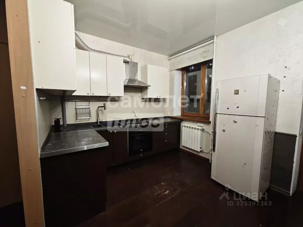 2-к кв. Свердловская область, Екатеринбург ул. Бажова, 41 (65.6 м) - Фото 2