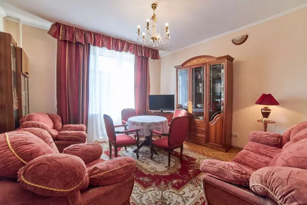 3-к кв. Санкт-Петербург Бассейная ул., 47 (78.3 м) - Фото 0