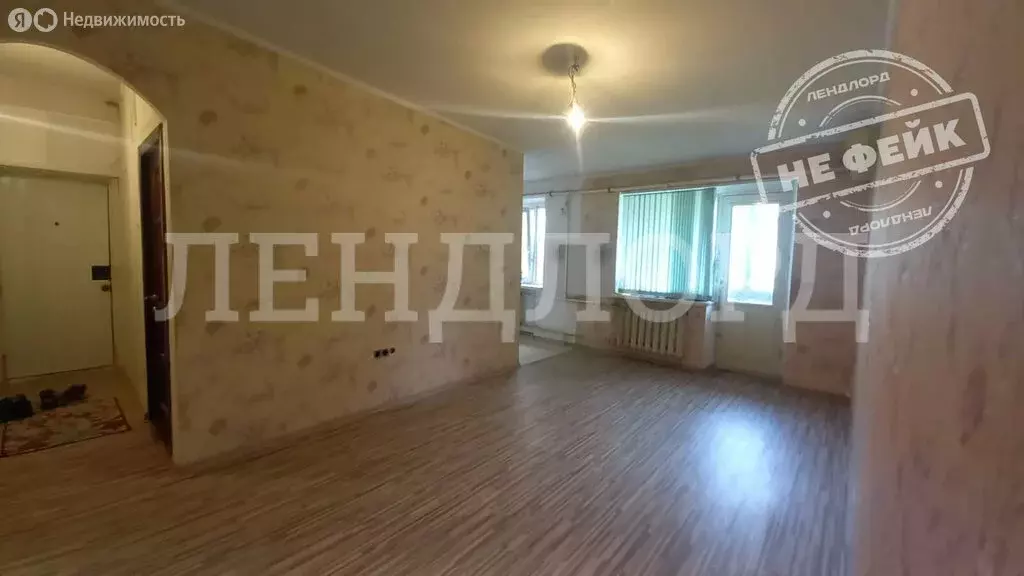 3-комнатная квартира: Новочеркасск, улица Макаренко, 8А (56.1 м) - Фото 2