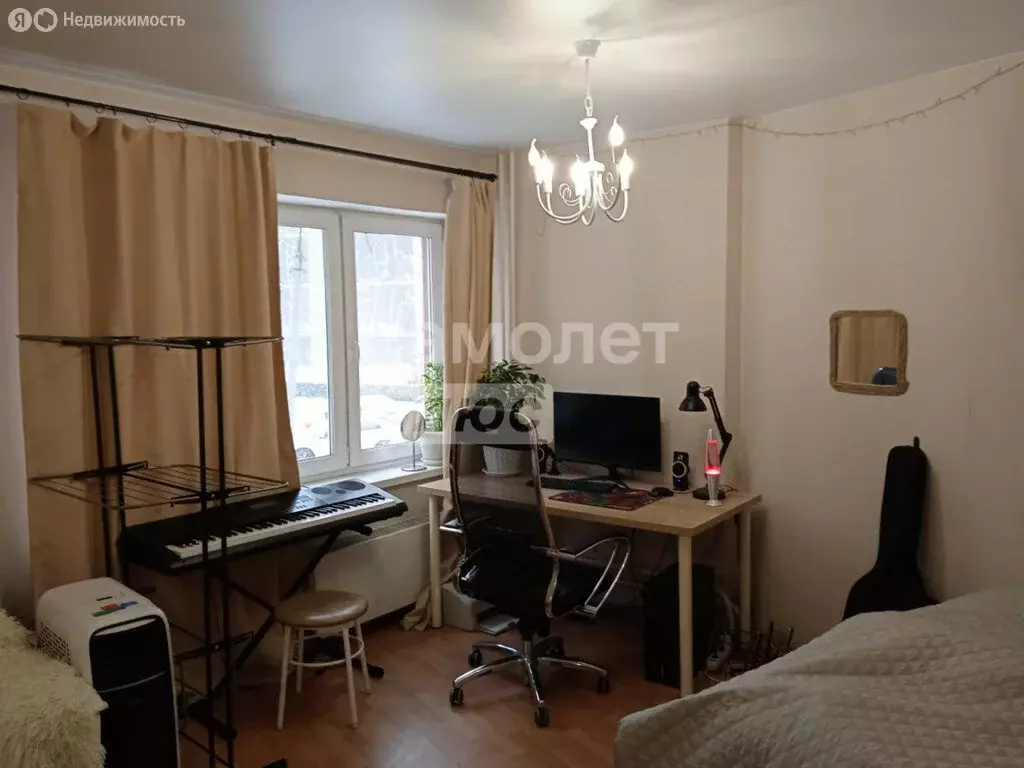Квартира-студия: Екатеринбург, улица Бебеля, 144 (29.5 м) - Фото 0
