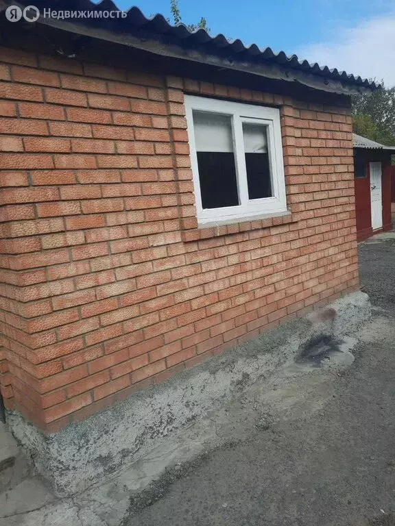 Дом в Шахты, улица Каляева, 10 (40 м) - Фото 0