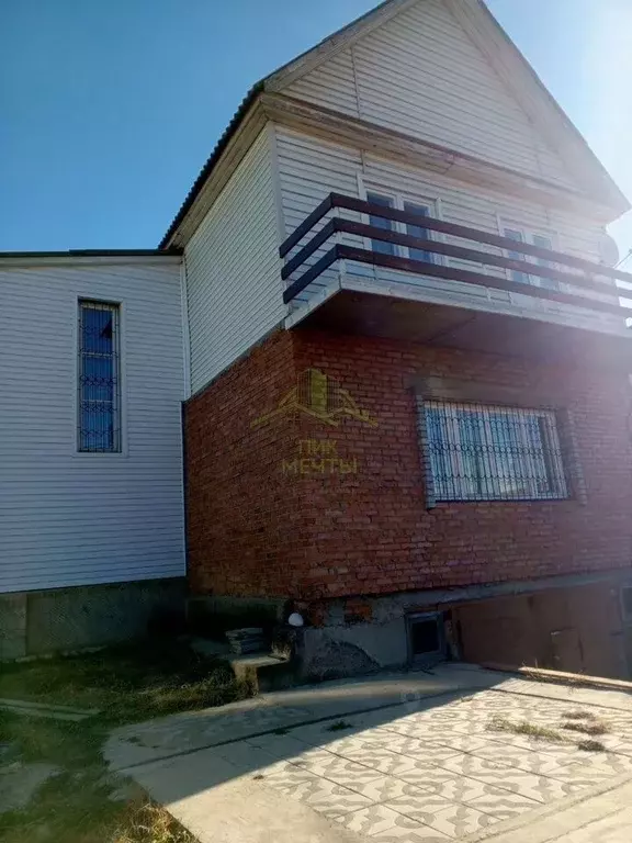 Дом в Бурятия, Улан-Удэ Солнечный мкр, ул. Рябиновая (161 м) - Фото 0