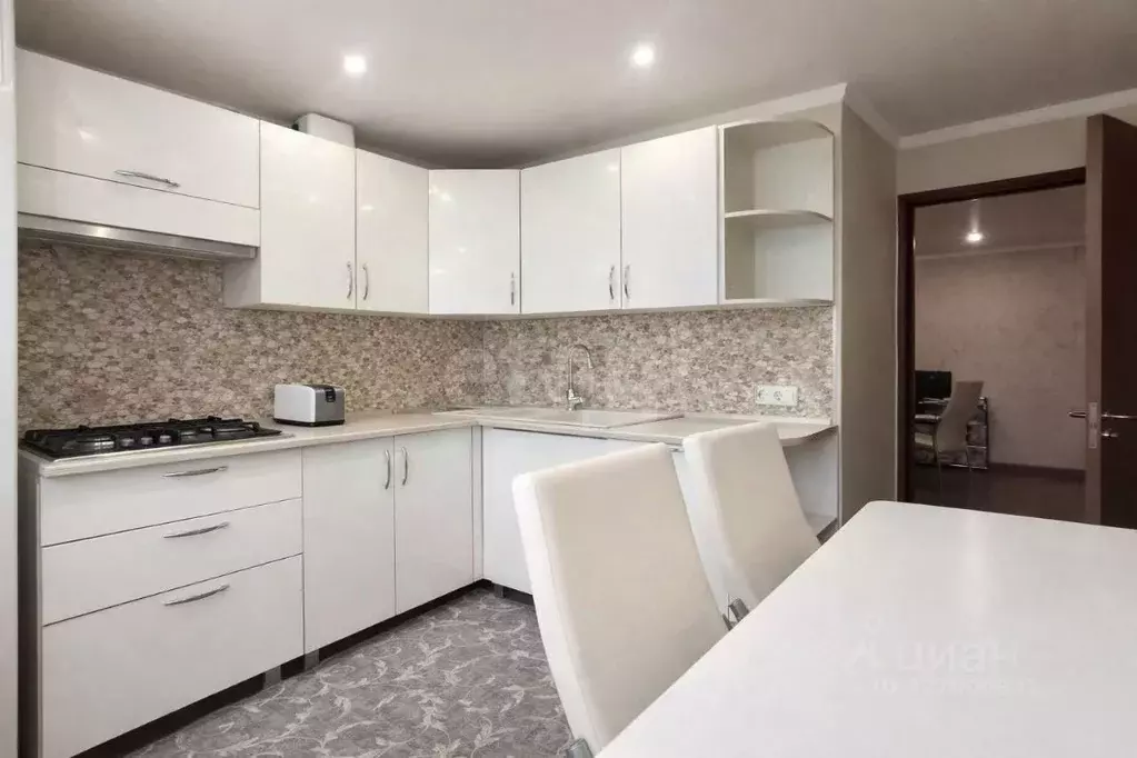 2-к кв. Краснодарский край, Геленджик городской округ, с. Кабардинка ... - Фото 1