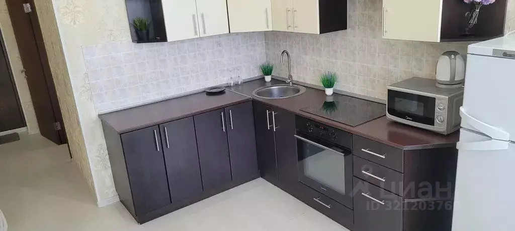 1-к кв. Саратовская область, Саратов Весенний проезд, 8 (50.0 м) - Фото 1