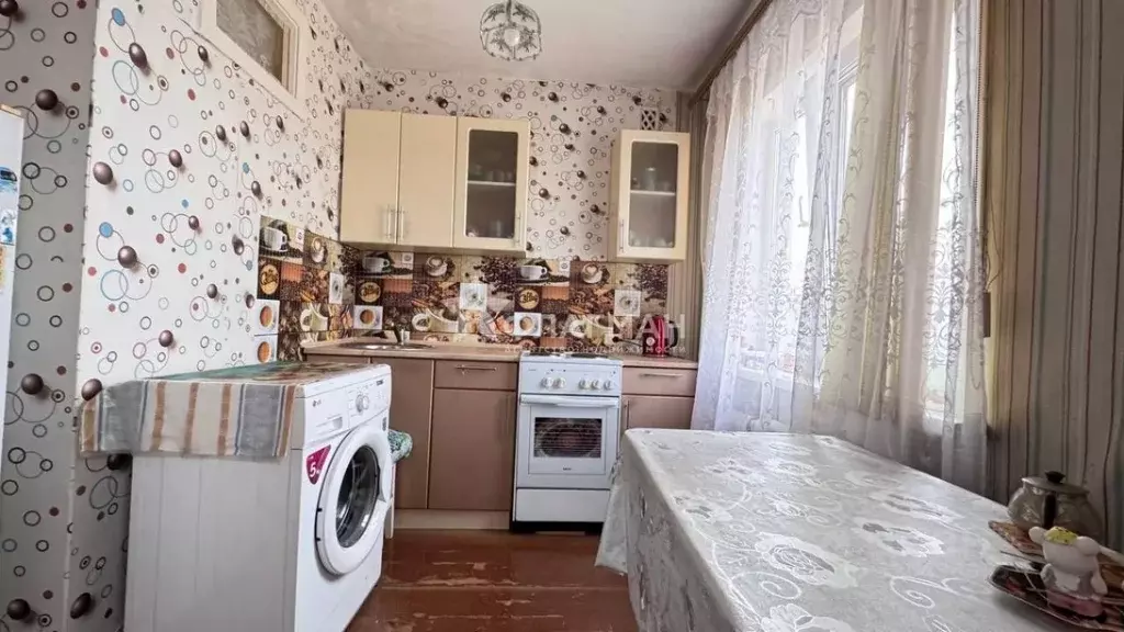 4-к кв. Иркутская область, Усолье-Сибирское ул. Луначарского, 35 (57.6 ... - Фото 2