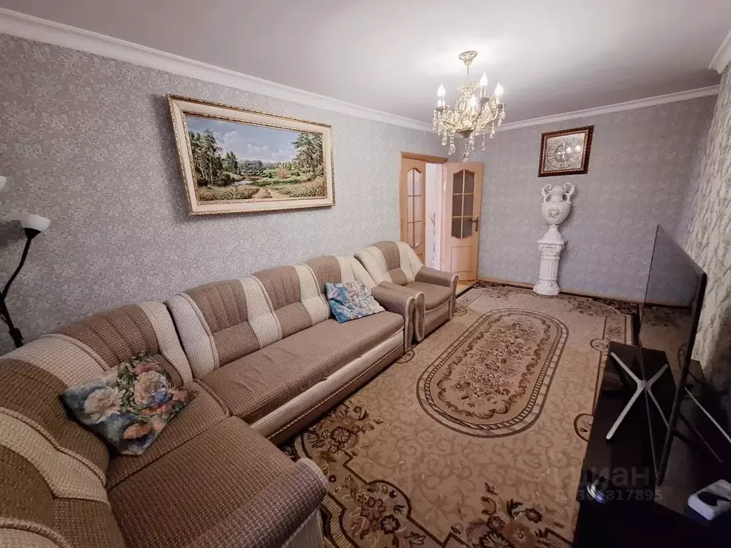 3-к кв. Кабардино-Балкария, Нальчик ул. Идарова (56.0 м) - Фото 0