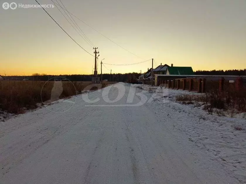 Участок в Тюменский район, село Ембаево (8 м) - Фото 0