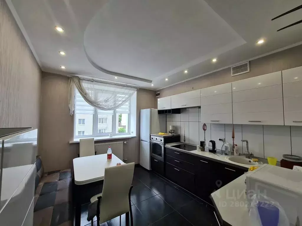 2-к кв. Владимирская область, Владимир ул. Сакко и Ванцетти, 23 (78.0 ... - Фото 2