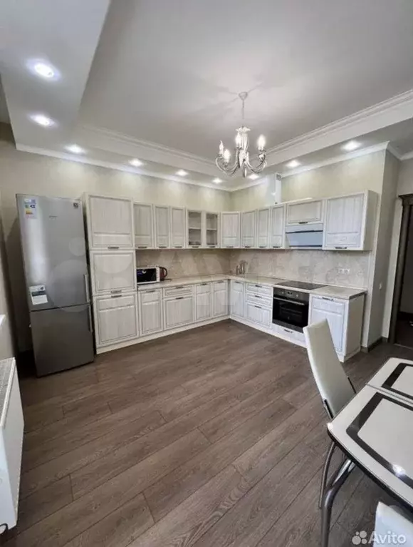 2-к. квартира, 70 м, 7/15 эт. - Фото 1