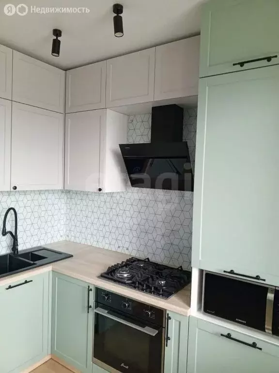 1-комнатная квартира: Щедрино, Каштановая улица, 19 (35 м) - Фото 2