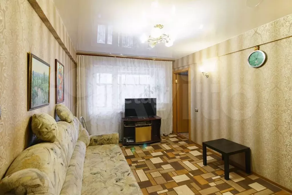 4-к. квартира, 58,4 м, 5/5 эт. - Фото 0