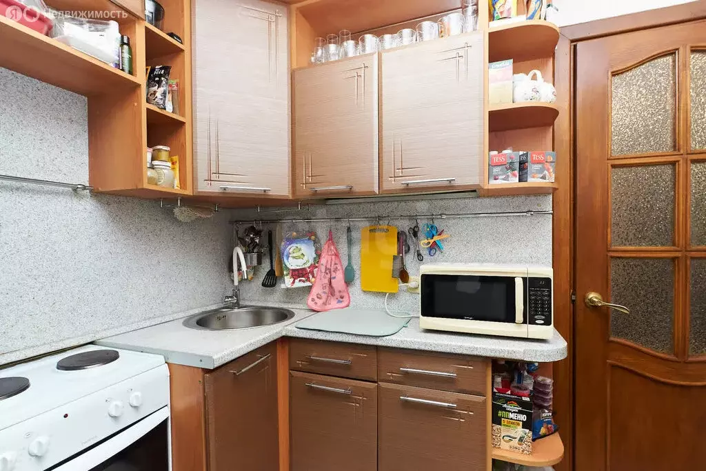 1-комнатная квартира: Тюмень, улица Республики, 176 (30.7 м) - Фото 1