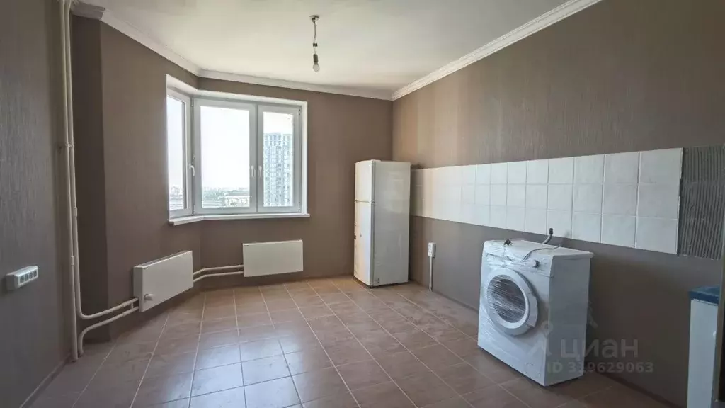 2-к кв. Москва Электролитный проезд, 16к2 (63.4 м) - Фото 0