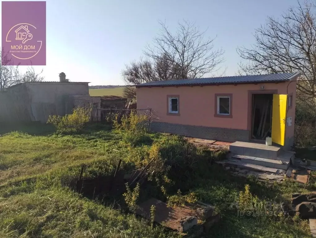 Дом в Крым, Сакский район, Суворовское с/пос, с. Великое  (20 м) - Фото 2