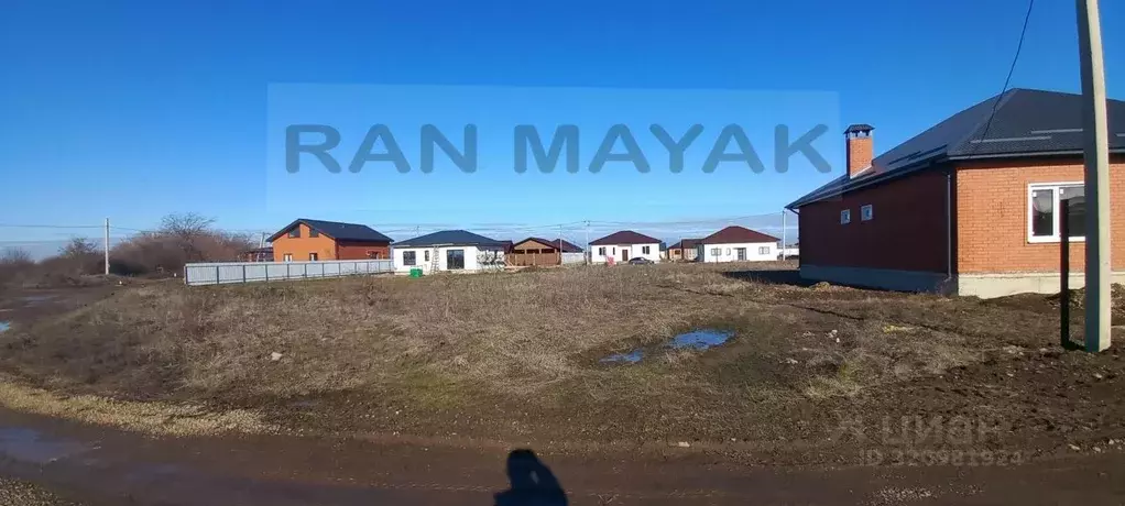 Участок в Адыгея, Майкоп городской округ, пос. Северный ул. ... - Фото 1