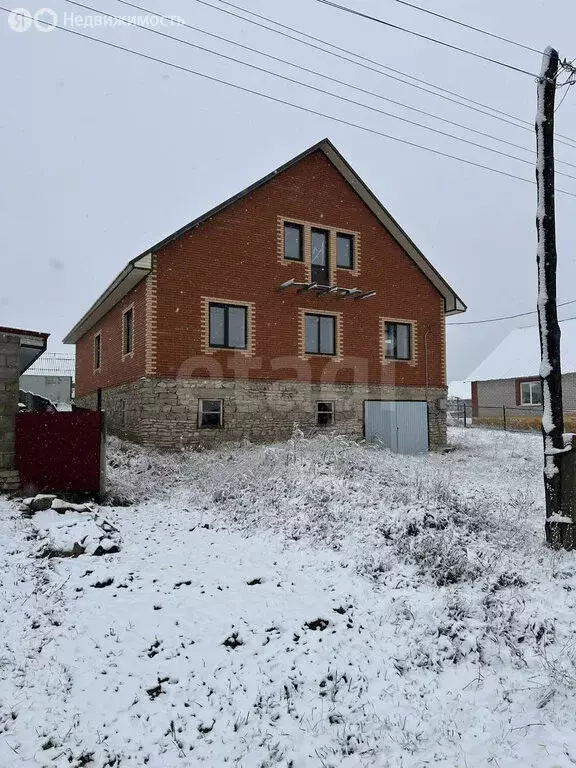 Дом в село Киргиз-Мияки, улица Мусы Джалиля (150 м) - Фото 2