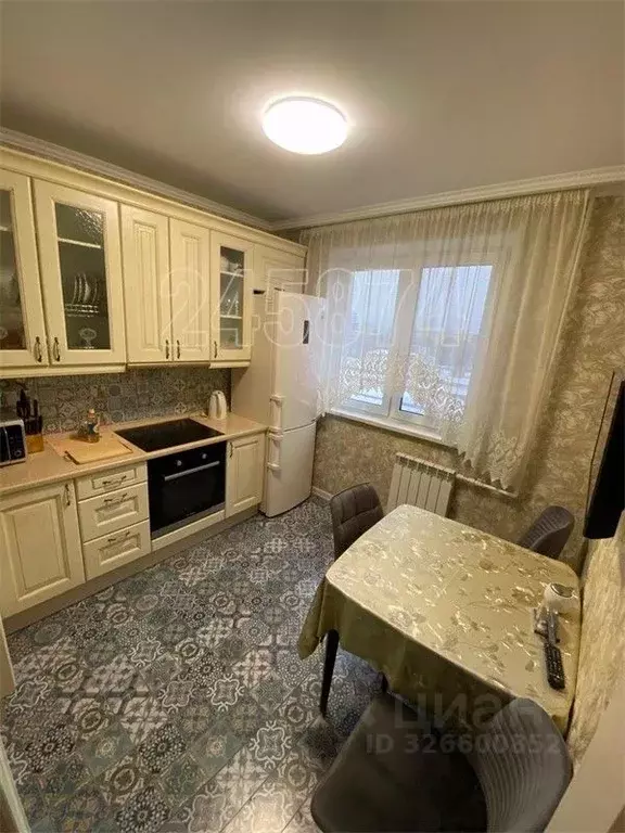 2-к кв. Московская область, Реутов Молодежная ул., 1 (52.0 м) - Фото 0