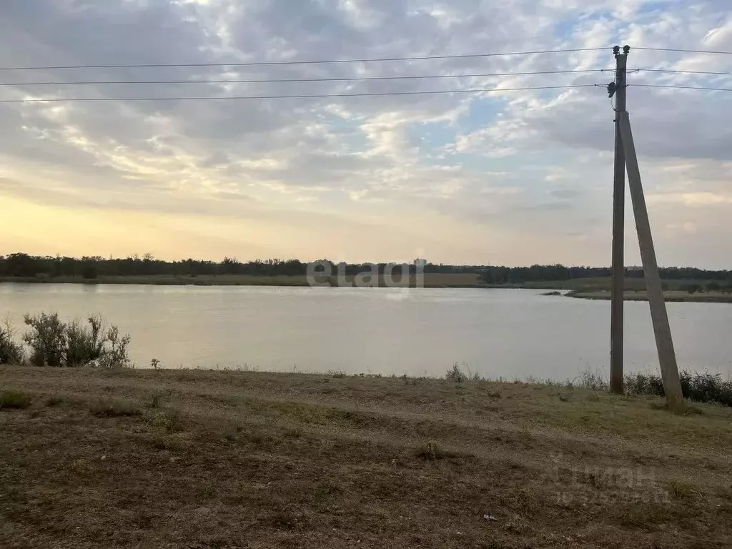 Дом в Крым, Сакский район, Ореховское с/пос, с. Михайловка ул. Лесная ... - Фото 1