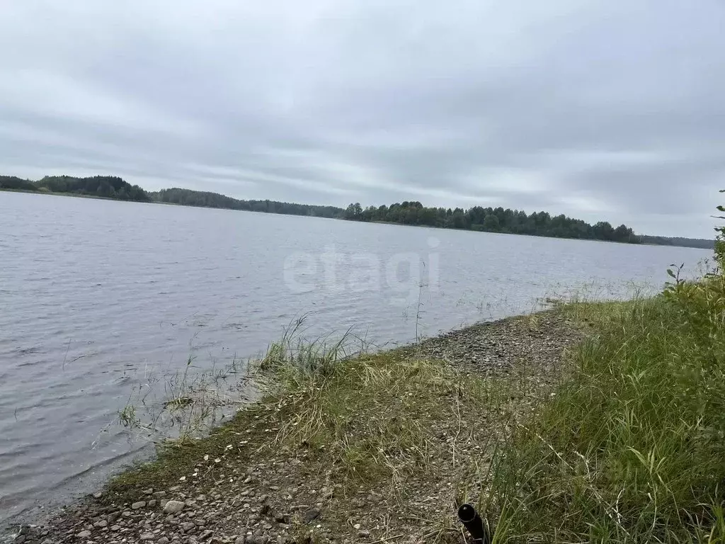 Дом в Вологодская область, Кирилловский муниципальный округ, д. ... - Фото 1