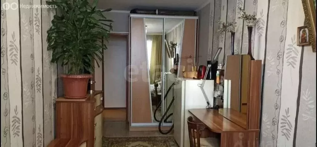 3-комнатная квартира: Омск, микрорайон Заозёрный, улица Сергея ... - Фото 2