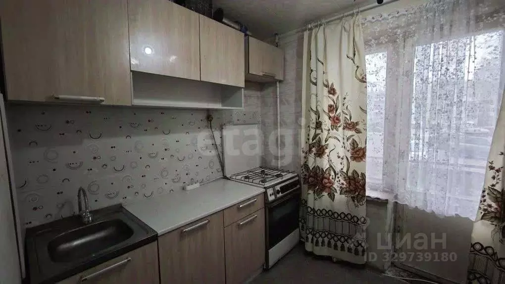 1-к кв. Ленинградская область, Кириши просп. Ленина, 25 (32.5 м) - Фото 1