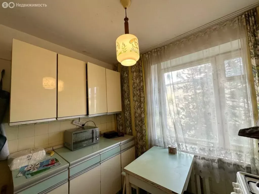 2-комнатная квартира: Симферополь, проспект Кирова, 41 (50 м) - Фото 1