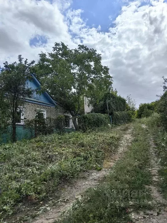 Дом в Саратовская область, Саратов пос. Мирный, ул. Камчатская, 2А (76 ... - Фото 1