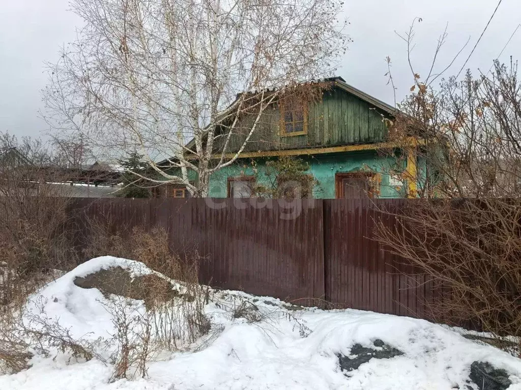 Дом в Кемеровская область, Кемерово Бачатская ул. (68 м) - Фото 1