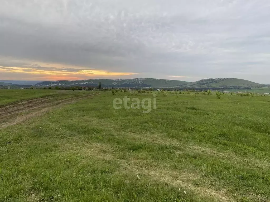 Участок в Крым, Симферопольский район А-291, 221-й км (6.8 сот.) - Фото 0