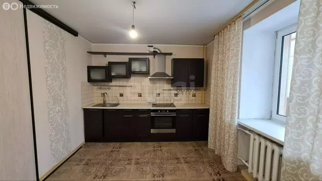 1-комнатная квартира: Тюмень, микрорайон Мыс, улица Малиновского, 8 ... - Фото 2