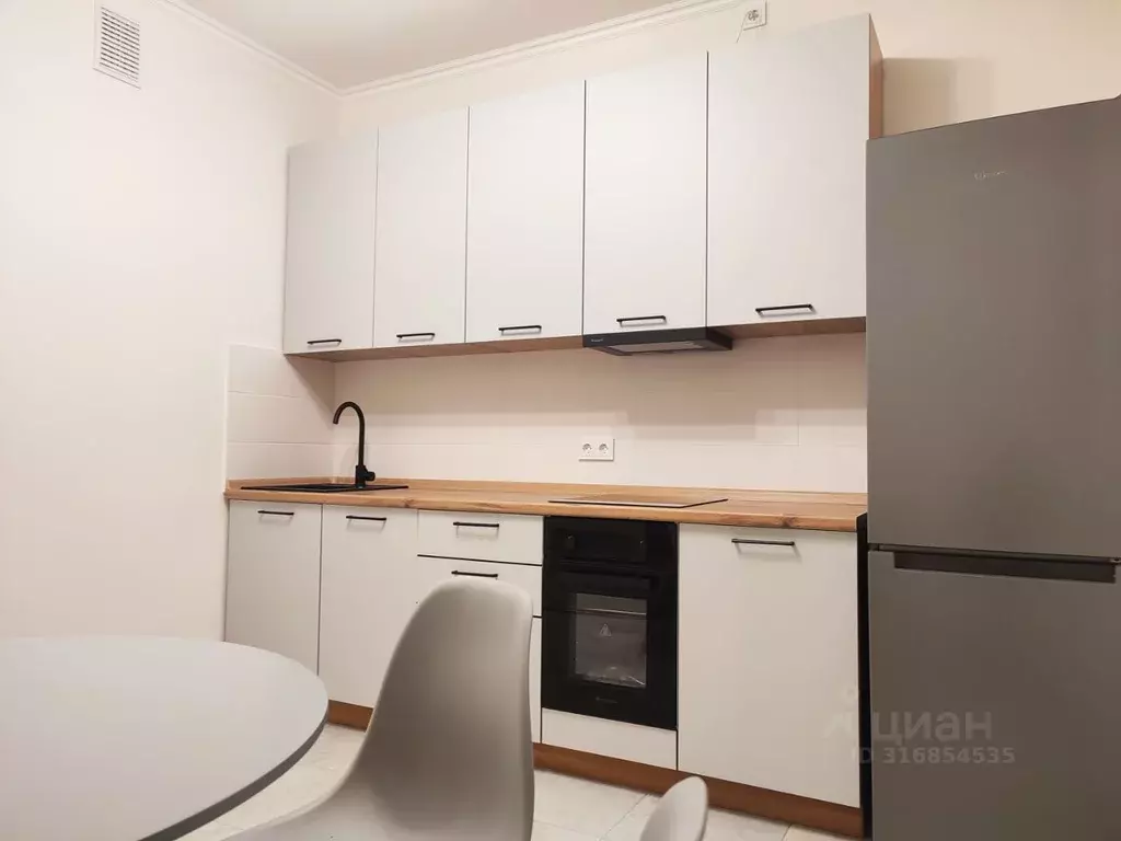 1-к кв. Москва ул. Дмитрия Ульянова, 47 (42.0 м) - Фото 0