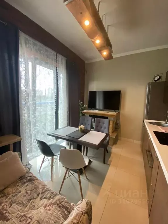 1-к кв. Санкт-Петербург наб. Макарова, 60 (35.0 м) - Фото 0