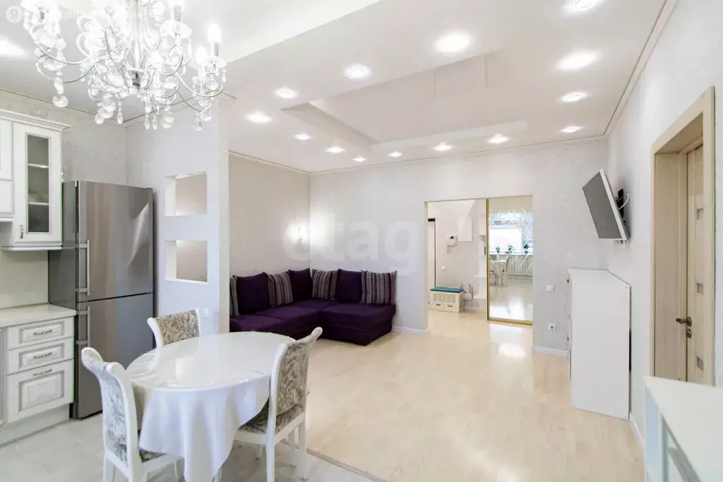 2-комнатная квартира: Тюмень, улица Малыгина, 90 (63 м) - Фото 2