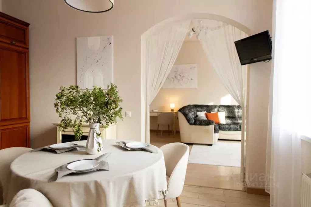 2-к кв. Москва ул. Соловьиная Роща, 10С1 (70.0 м) - Фото 0