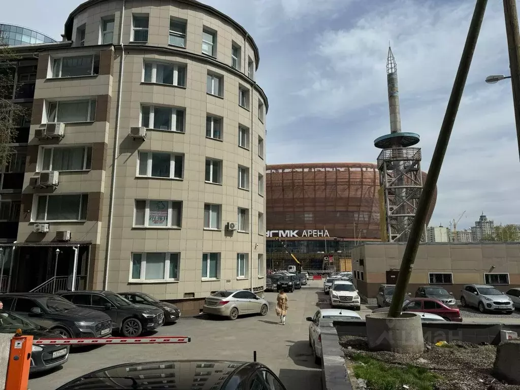 Офис в Свердловская область, Екатеринбург ул. 8 Марта, 45А (138 м) - Фото 1
