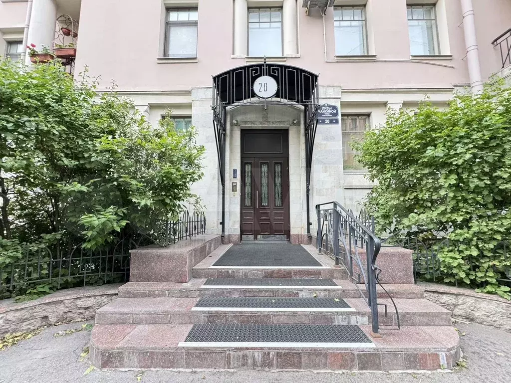 2-к. квартира, 74 м, 1/6 эт. - Фото 0