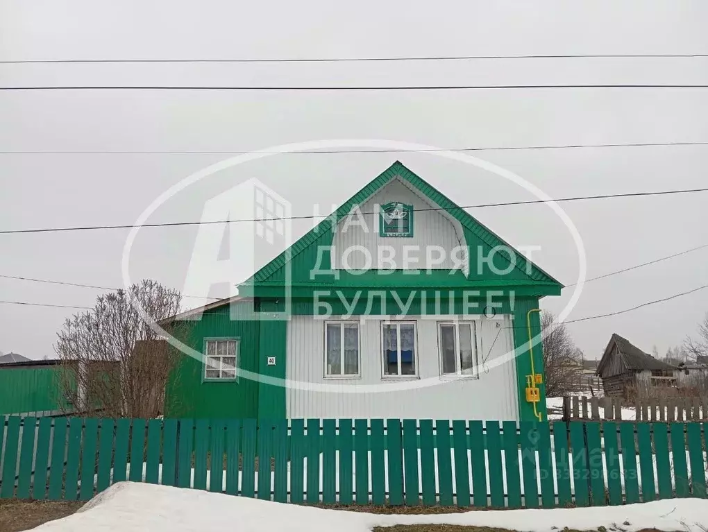 Дом в Пермский край, пос. Куеда ул. Строителей, 40 (44 м) - Фото 1