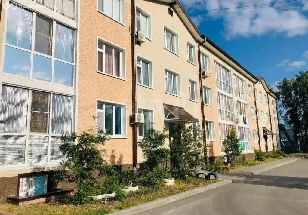 2-комнатная квартира: Ялуторовск, улица Менделеева, 3А (55.4 м) - Фото 1