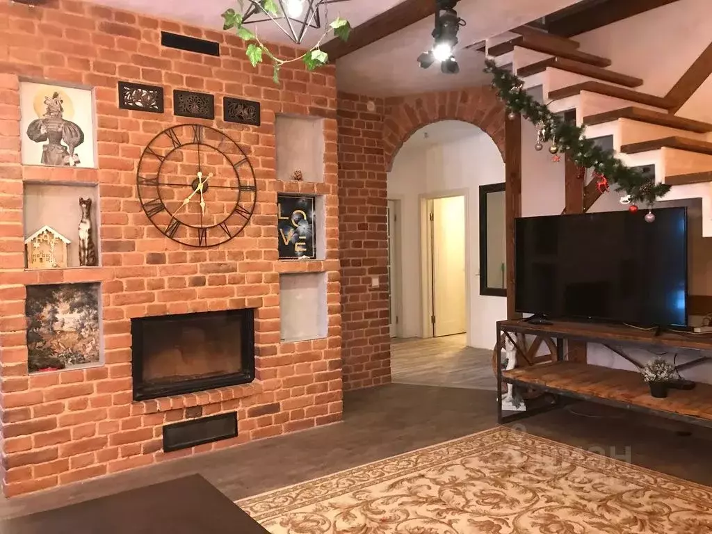 Дом в Ленинградская область, Гатчинский муниципальный округ, Тайцы ... - Фото 2