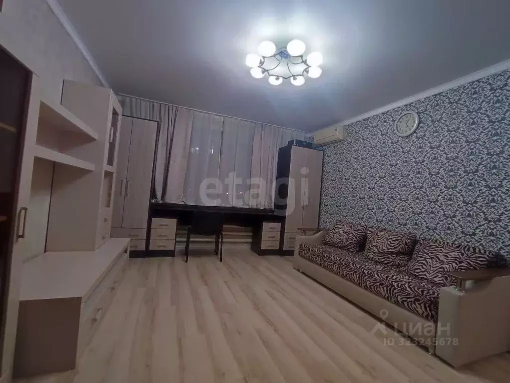 1-к кв. Краснодарский край, Ейск Кирпичная ул. (37.0 м) - Фото 1