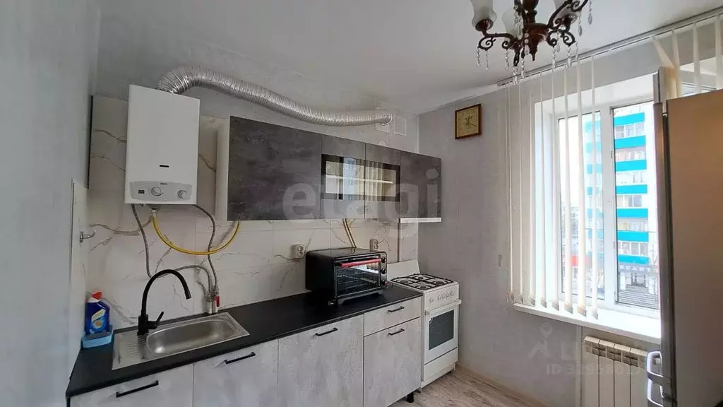 2-к кв. Калужская область, Калуга ул. Кирова, 9 (36.8 м) - Фото 2