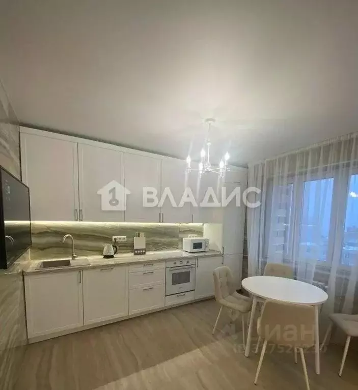 2-к кв. Московская область, Одинцово Можайское ш., 136Б (74.0 м) - Фото 0