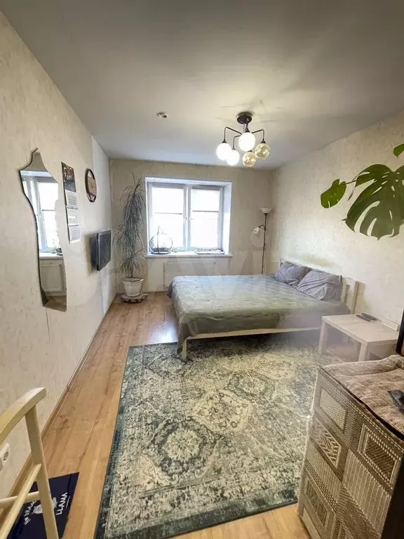 2-к. квартира, 55 м, 1/7 эт. - Фото 0