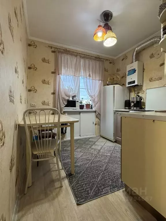 1-к кв. Самарская область, Тольятти Шлюзовой мкр, ул. Зеленая, 6 (31.0 ... - Фото 0