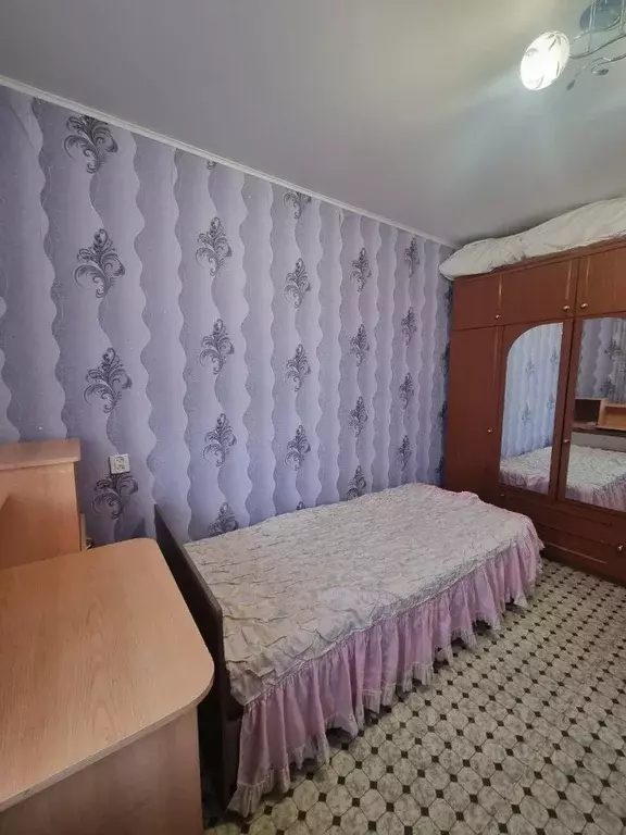 Комната Татарстан, Казань Азино-1 мкр, ул. Закиева, 37 - Фото 1