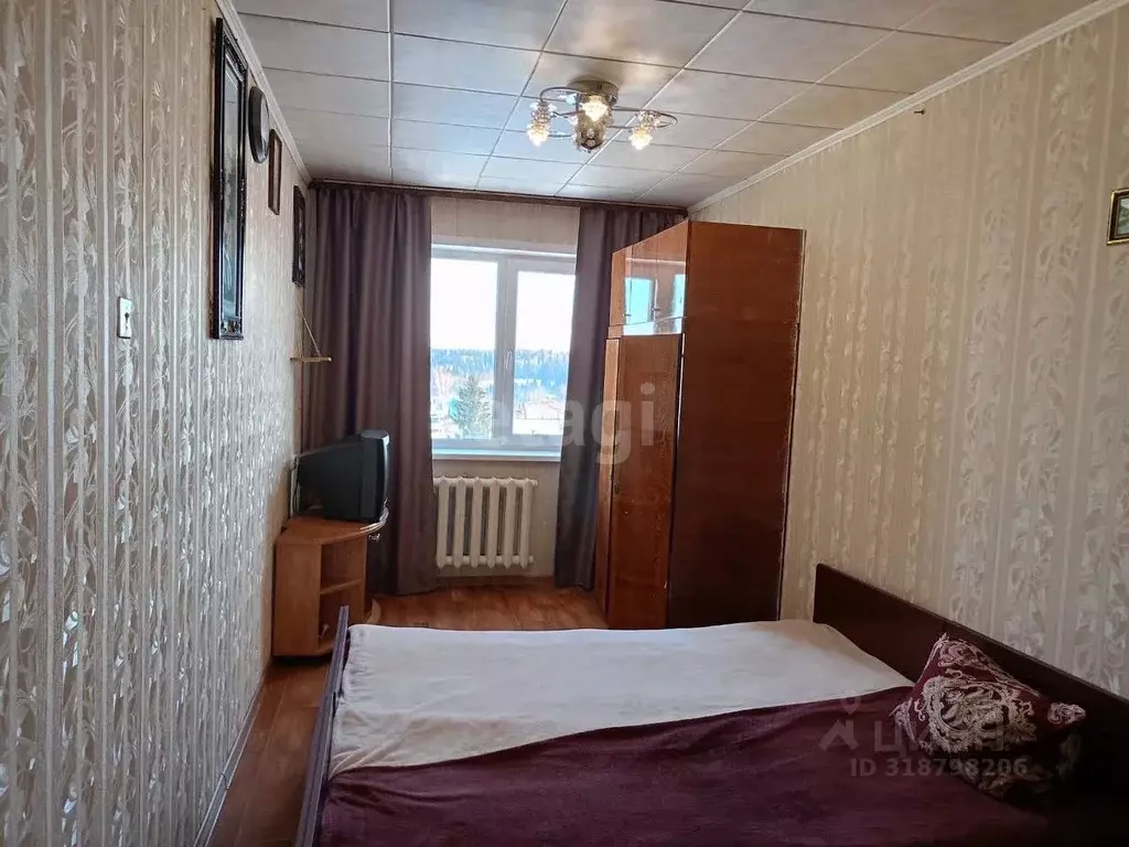 2-к кв. Кемеровская область, Березовский Больничная ул., 8 (44.6 м) - Фото 0