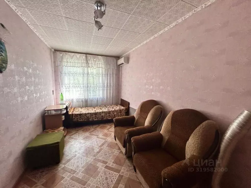 2-к кв. Ростовская область, Белая Калитва ул. Калинина, 12 (43.5 м) - Фото 1