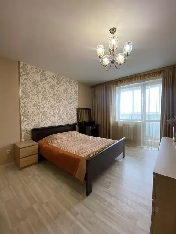 3-к кв. Свердловская область, Екатеринбург ул. Токарей, 40 (92.0 м) - Фото 0