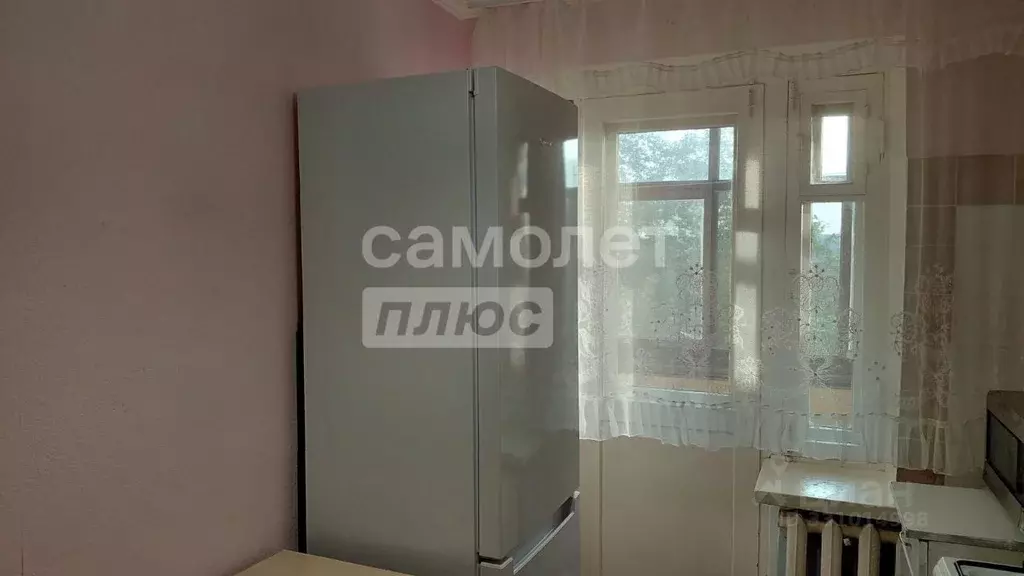 3-к кв. Курская область, Курск ул. Димитрова, 37 (58.6 м) - Фото 2